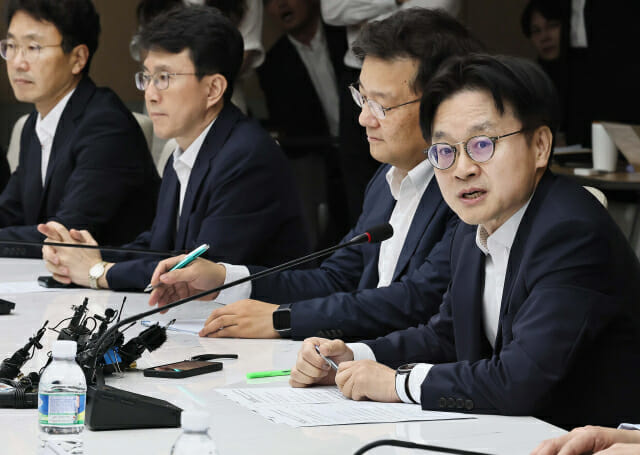 김정관 산업 장관, 대미 관세 협상전략·국내 대책 긴급 점검