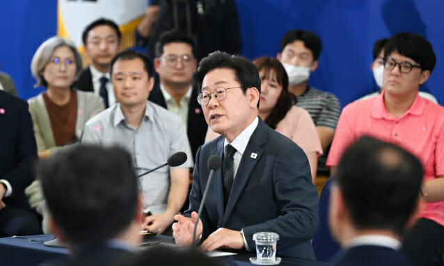 [과기현장]하정우 수석 “과학자 연구 몰입환경 대책 마련 중”
