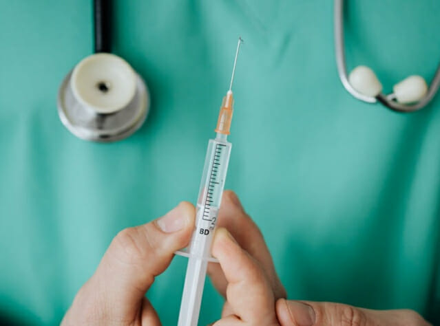 병원 치료재료 재처리, 명암 뚜렷…사회적 논의 필요해