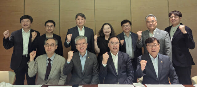 의료계 “의대생 교육‧전공의 수련 정상화 힘합치자”