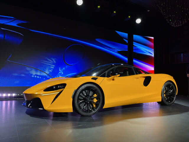 “한국 시장 잠재력 넘쳐”…슈퍼카 맥라렌, 10주년 맞아 재도약 선언