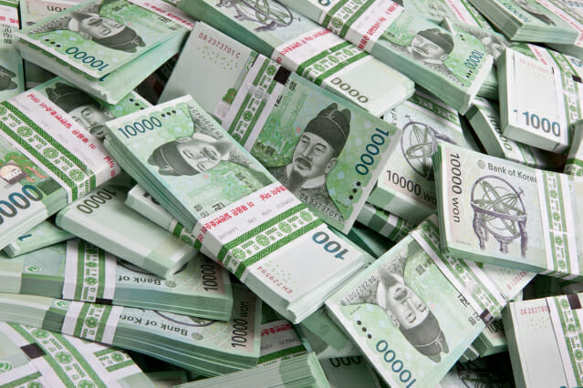 은행권, 스테이블코인 해외송금으로 풀어나간다