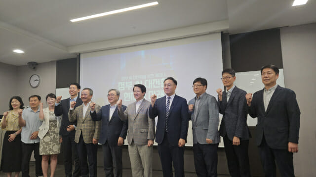 [현장] “정부, AI 활용 주체로 나서야…기술 도입보다 역할 전환 먼저”