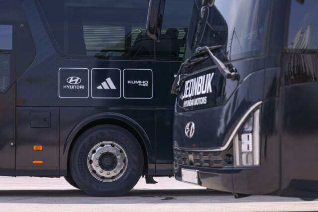 금호타이어, 전북현대모터스 선수단 차량 더 안전하게 만든다