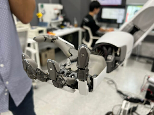 KAIST, 전북도·전북대·성균관대와 과기정통부 피지컬AI 시범사업 수주