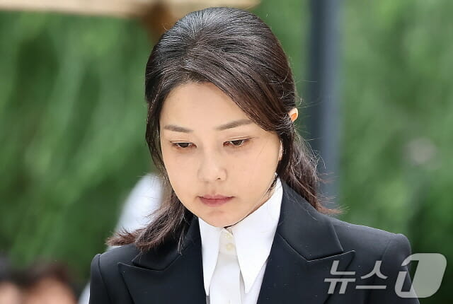 특검, 김건희 소환 조사 하루만에 구속영장 청구