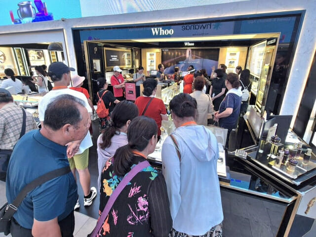 신세계면세점, 中 이리·신동방 대규모 단체 방문 유치