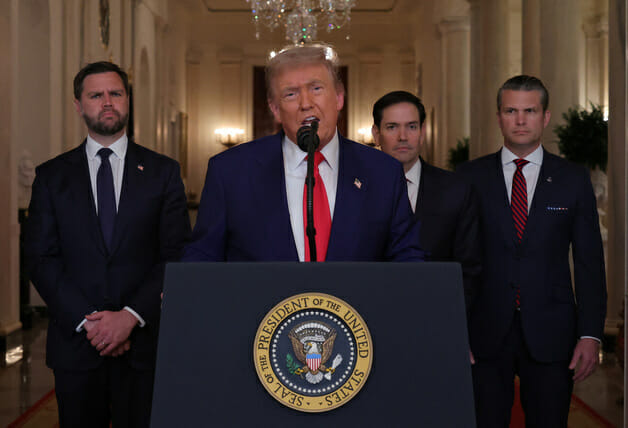 트럼프, 한국 상호관세율 25%→15% 수정 행정명령 서명