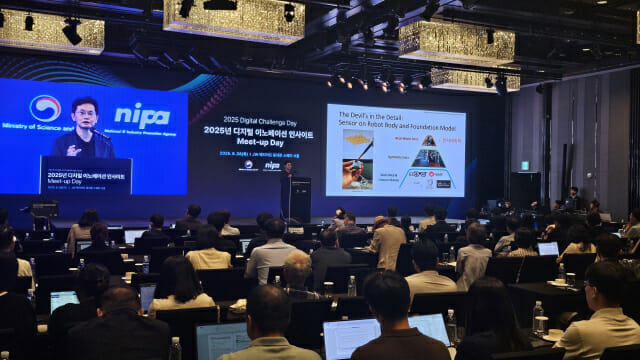 [현장]”제조 강국 한국, AI 시대 해법은 ‘피지컬 AI'”