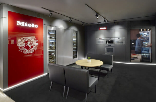 밀레, 롯데백화점 인천점 새단장