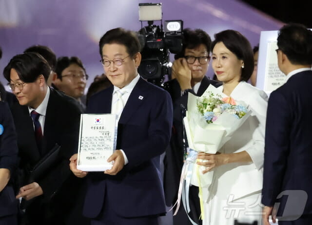 李대통령 “국정운영 중심에 언제나 국민”