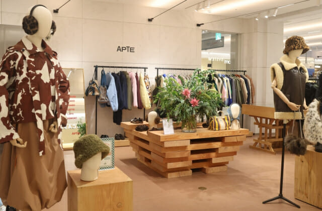 롯데홈쇼핑, 압구정서 해외 패션 ‘아프트’ 팝업 스토어 열어