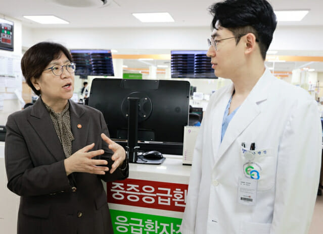 정은경 장관, 지역·필수·공공의료 강화를 위한 현장 목소리 청취