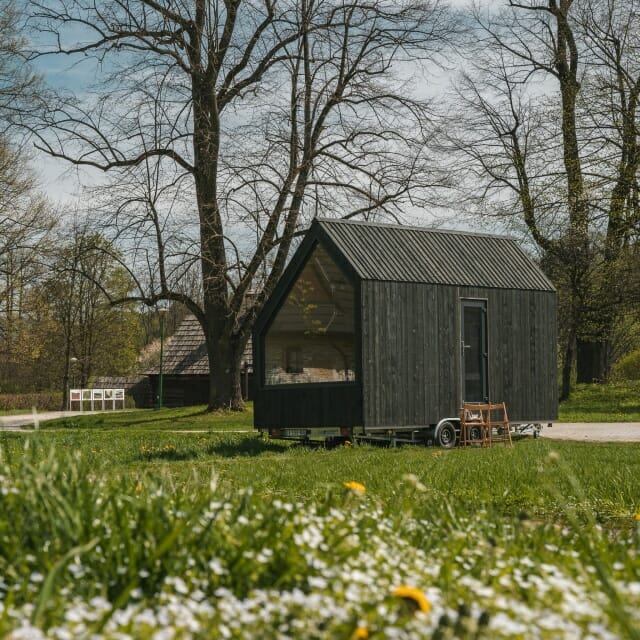 이 멋진 별장이 6천만원…이동식 소형 주택 화제