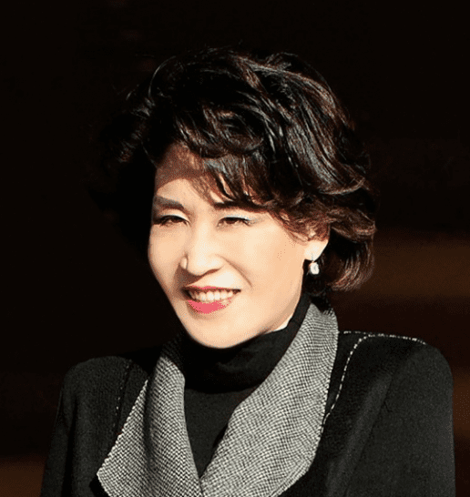 영업익 줄고 주가 내려도…정유경 신세계 회장, 상반기 보수↑