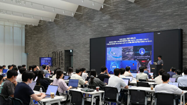 네이버, KAIST·서울대와 ‘AI 인재 동맹’…국가대표 인력 확보 나선다