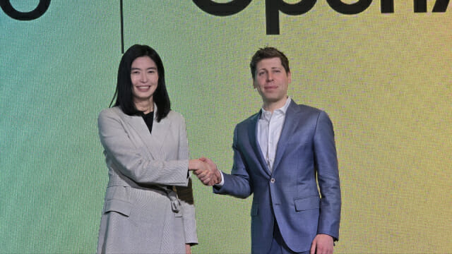 정신아 카카오 “올 하반기, 국내 최초 온디바이스 AI 서비스 출시”