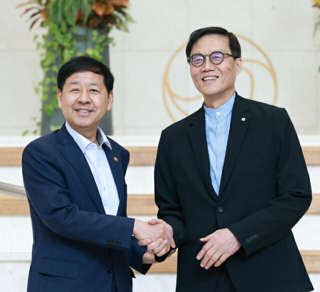 구윤철 부총리·이창용 한은 총재 면담…정책 협조 구했다