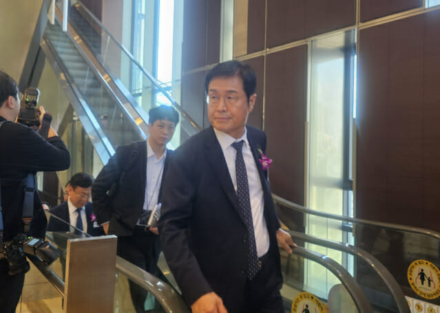 이상균 HD현대重 사장 “KDDX 지연, 기다릴 수밖에 없는 상황”