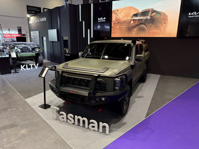 기아, 영국 방산전시회 첫 참가…군용 타스만 공개