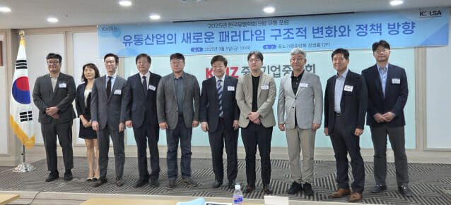 “한국은 한 플랫폼의 독과점 불가…획일 규제 역효과 난다”