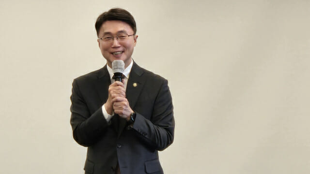 류제명 차관 “AI모델·인력 등 세계적 경쟁력···AI 3강 꿈 아냐”