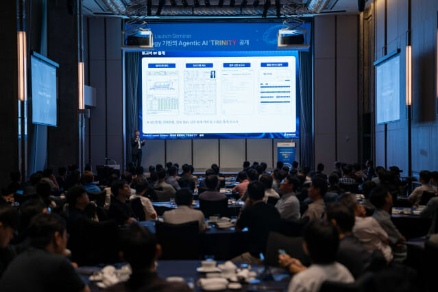 AI가 임원 의사결정까지 돕는다…비아이매트릭스, ‘트리니티’ 공개