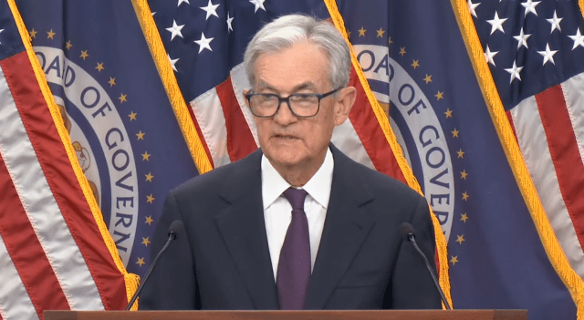 美 연준, 기준금리 0.25%p 인하…”일자리 증가 둔화”