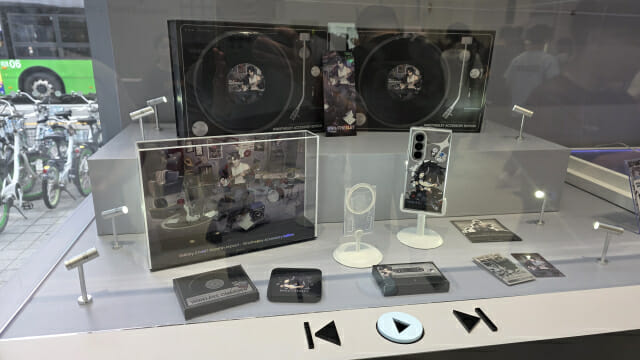 “라이오슬리 한정 굿즈 사자”…호요버스 원신, ‘폰타인 라이브하우스’ 가보니