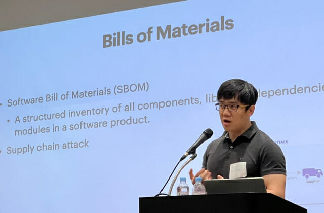 “해킹 취약한 가정용 로봇, 다층적 방어 필요”