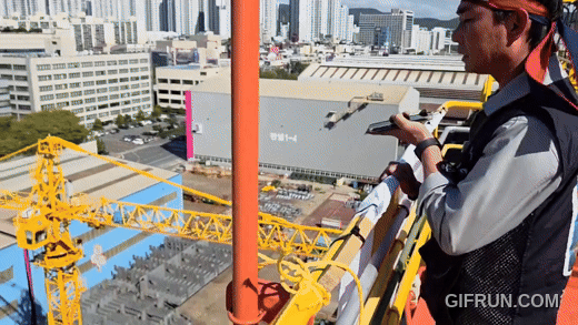 HD현대重 노조 고공농성 끝나나…업계 최고 대우로 2차 잠정합의