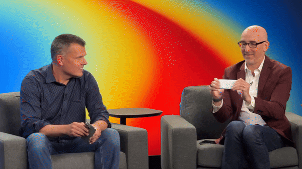 [영상] 초슬림 아이폰 에어, 힘줘 꺾어 봤더니