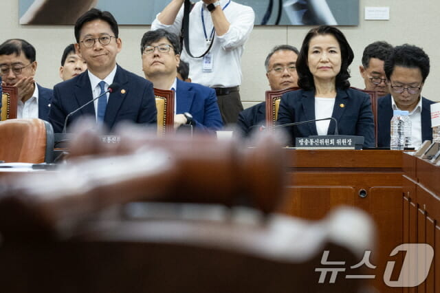 배경훈 장관 “KT 해커, IMSI 외 개인정보 보유 추정”