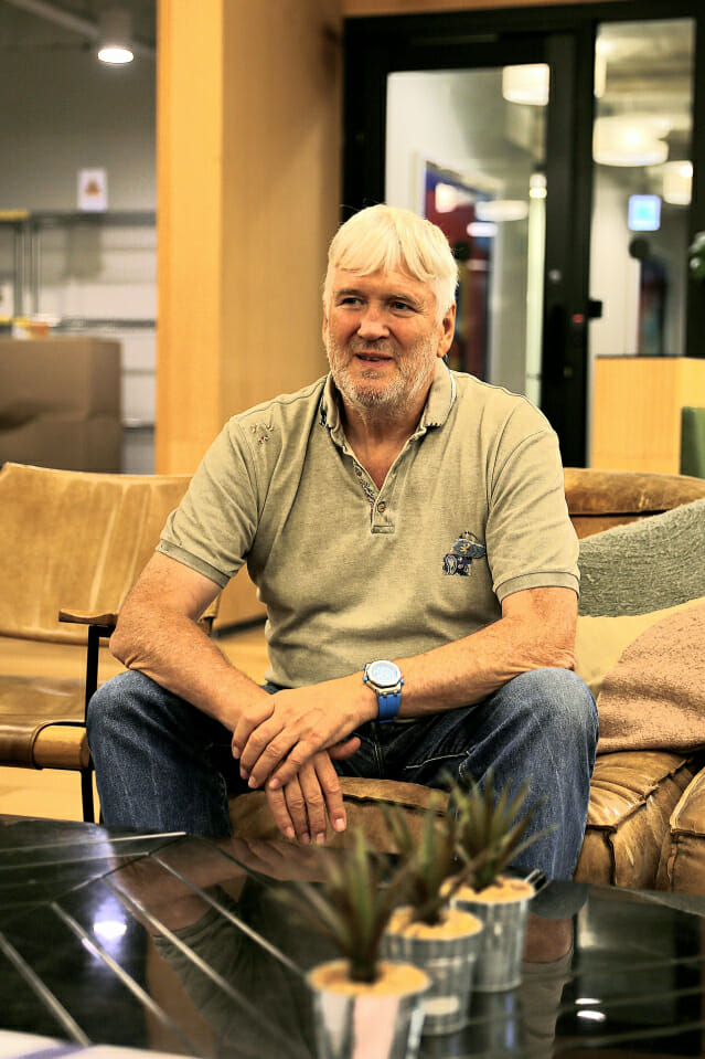 [인터뷰] ‘로봇 페퍼’의 아버지 “현재 AI는 가짜…韓과 손잡고 美·中 넘겠다”