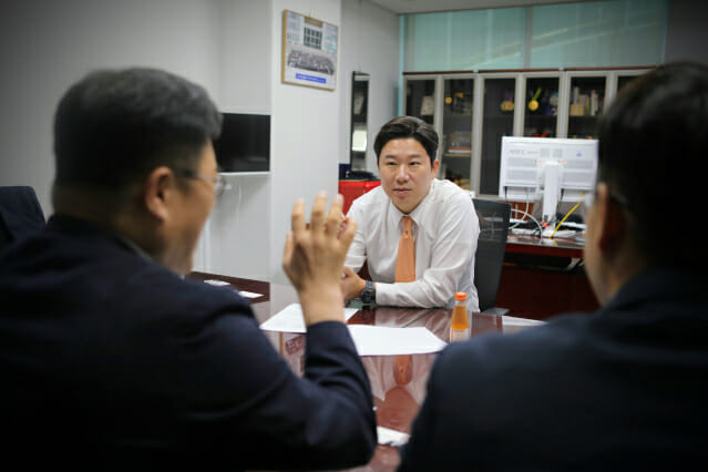 진종오 의원 “웹툰, K-콘텐츠 핵심 동력…수출 예산 확보 힘쓸 것”