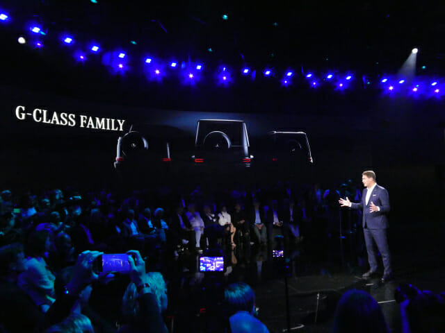 첫 순수전기 GLC 등장에 전세계 미디어 ‘와우’ 탄성…벤츠, 새로운 미래 연다