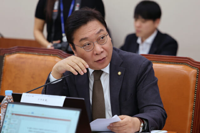 정연욱 의원 “K컬처 300조…새로운 실행계획이나 세부 로드맵 전무”