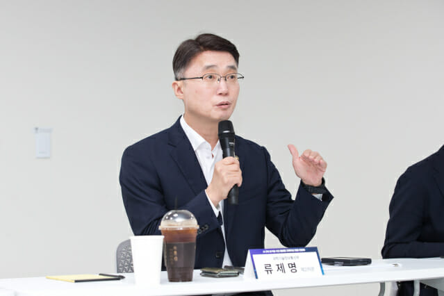 과기정통부, 오픈AI에 “韓 데이터센터 최우선” 요청…SK·삼성 협력 추진