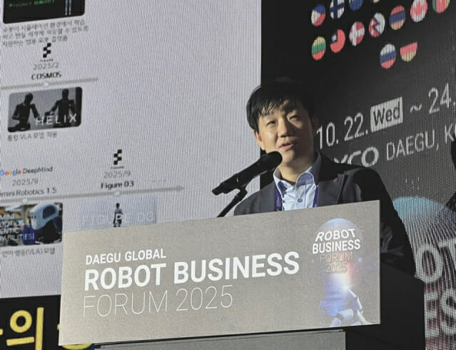“LG 로봇 군단, 산업·서비스·거실 장악할 것”