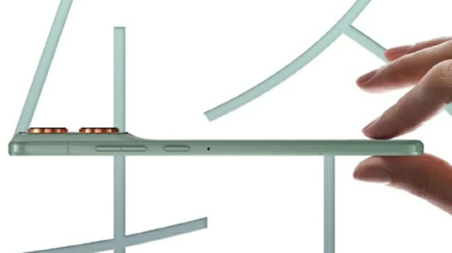 모토로라도 슬림폰 경쟁 합류…”스냅드래곤 8 5세대 칩 탑재 가능성↑”