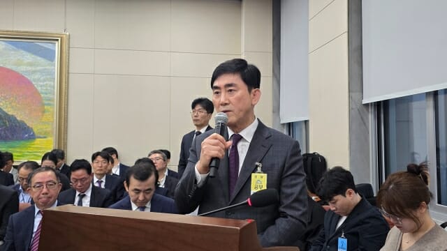 교촌, 치킨 중량 줄이고 고기부위 바꿔치다 국감서 뭇매