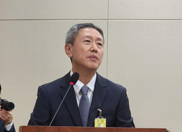 홈앤쇼핑, 대주주 가족회사 ‘로만손’ 특혜 의혹…”혜택집중+절차생략”