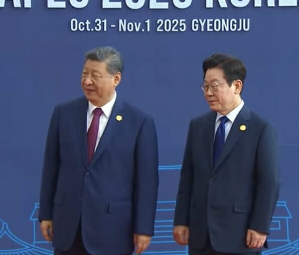 시진핑 “中, 전 세계서 가장 안전한 투자처…내년 ‘APEC CEO 서밋’서 만나자”