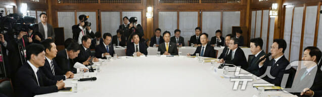 당정, ‘2035 국가온실가스 감축목표’ 2018년의 53~61% 수준 합의