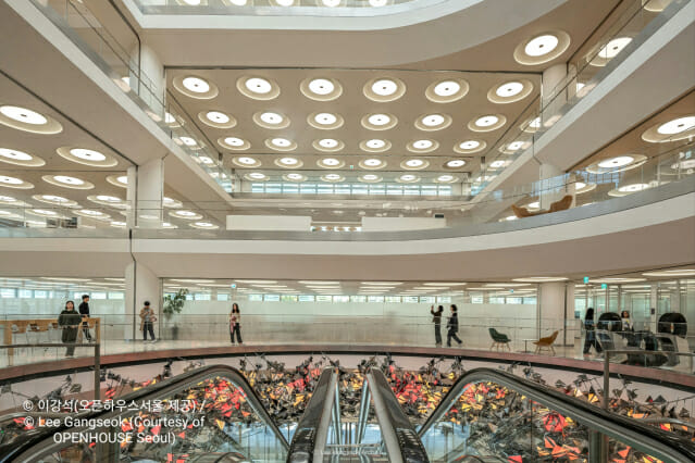 한국앤컴퍼니그룹, 테크노플렉스 공개 투어 개최…”혁신 이어지는 공간”