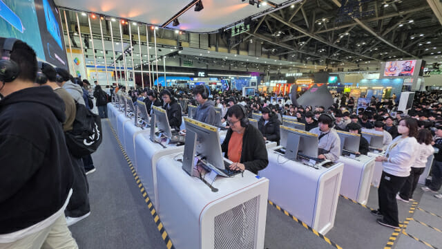 넷마블 ‘몬길: 스타 다이브’ 현장 체험…원작 ‘계승’과 ‘재해석’ 제대로