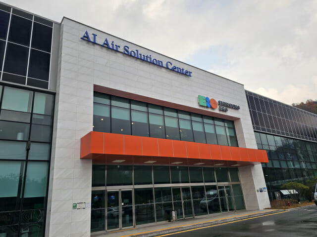 [르포] 모듈화·AI로 무장한 국내 최대 공조장비 신성이엔지 ‘AI Air 솔루션 센터’
