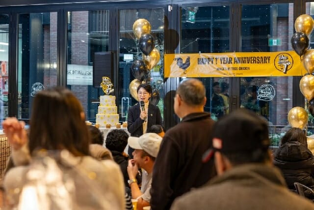 bhc, 캐나다 1호점 개점 1주년…북미 가맹사업 확대 시동