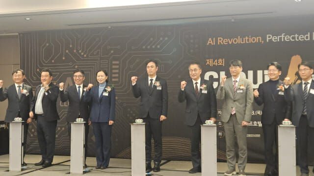 [유미’s 픽] “KOSA 따라 이름 바꾼다”…AI 협회 전면화 시대, 옥석 가리기 본격화