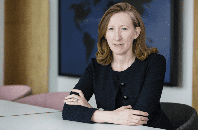 “뺏고 뺏기는 인재 전쟁”…메타, 애플 수석 법률 책임자 영입